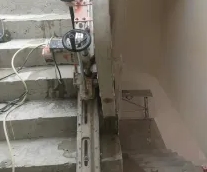 新蓉钻孔切割绳锯·建筑维修 打混凝土墙、成都混凝土水钻开孔钻